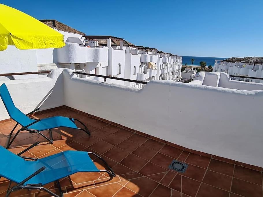 Atico Duplex Con Vistas Al Mar En Zahara De Los Atunes Dış mekan fotoğraf